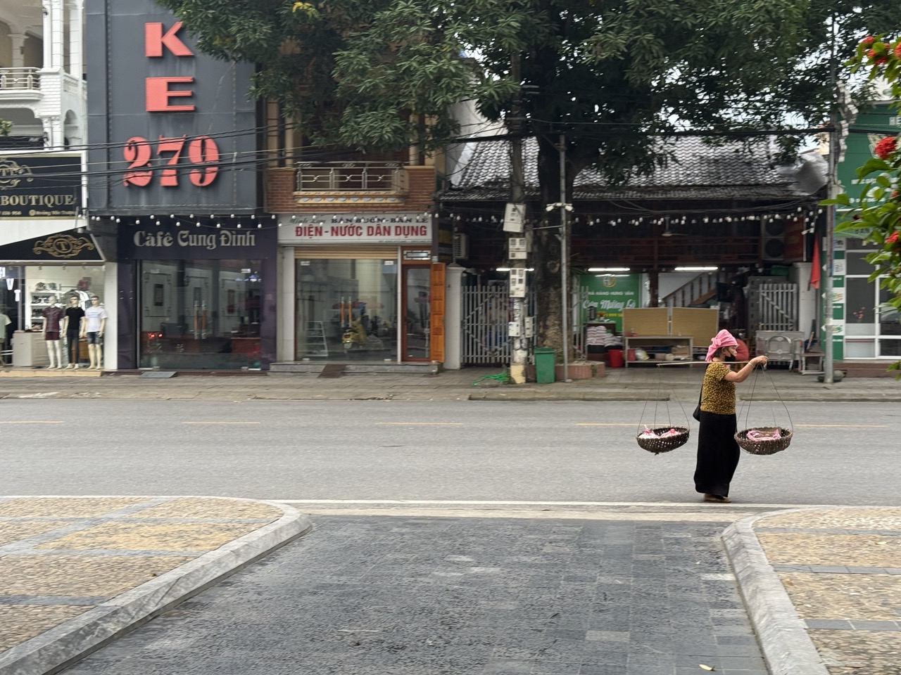 Mien Tay Hotel 2