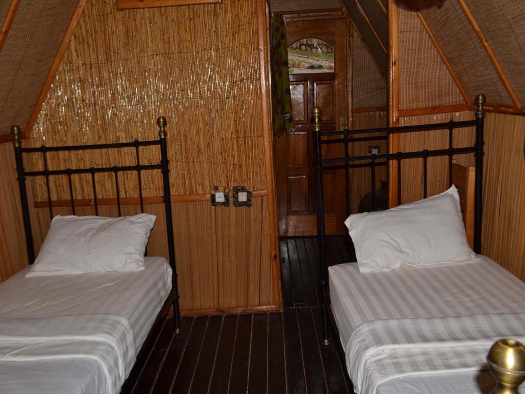 Rwiza Village Guest House 4