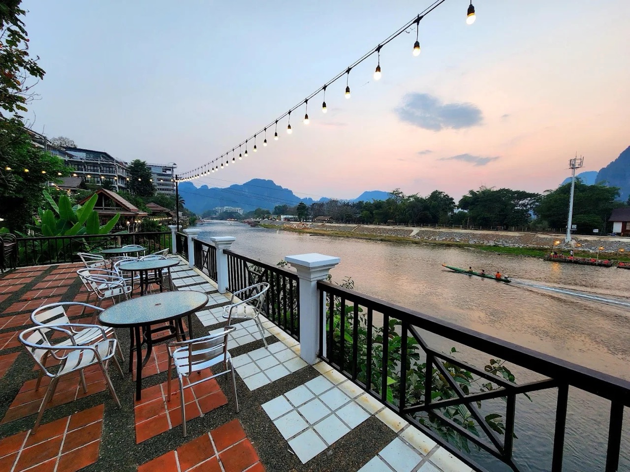 Vasana Hotel (18) groot